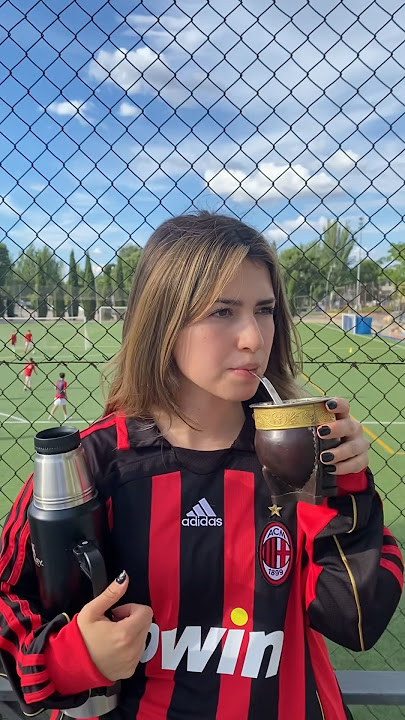 Solo las lesiones lo pararon💀. #futbol #pato #milan #acmilan #italy #italia #seriea #brasil #futbol