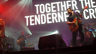 Manic Street Preachers  - Dylan &amp; Caitlin LIVE Wembley 2018 feat. The Anchoress