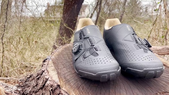 Review: Garneau Women's Carbon LS-100 III Cycling Shoes — To Be