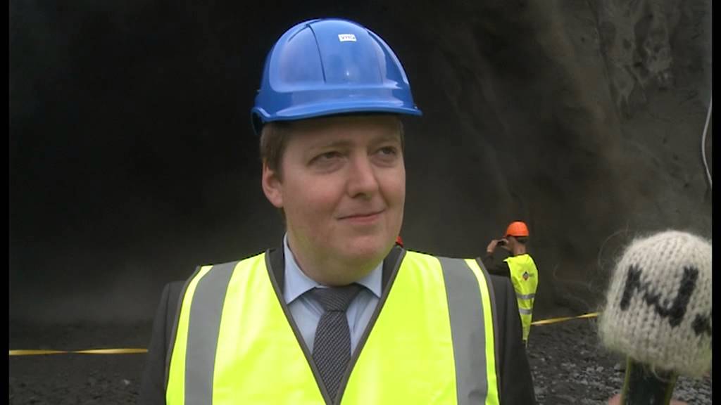 Formleg sprenging í Vaðlaheiði 12.07.13