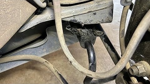 How to Replace Rear Sway Bar Bushing Set 2007-2011 Toyota Avalon @elchanojose