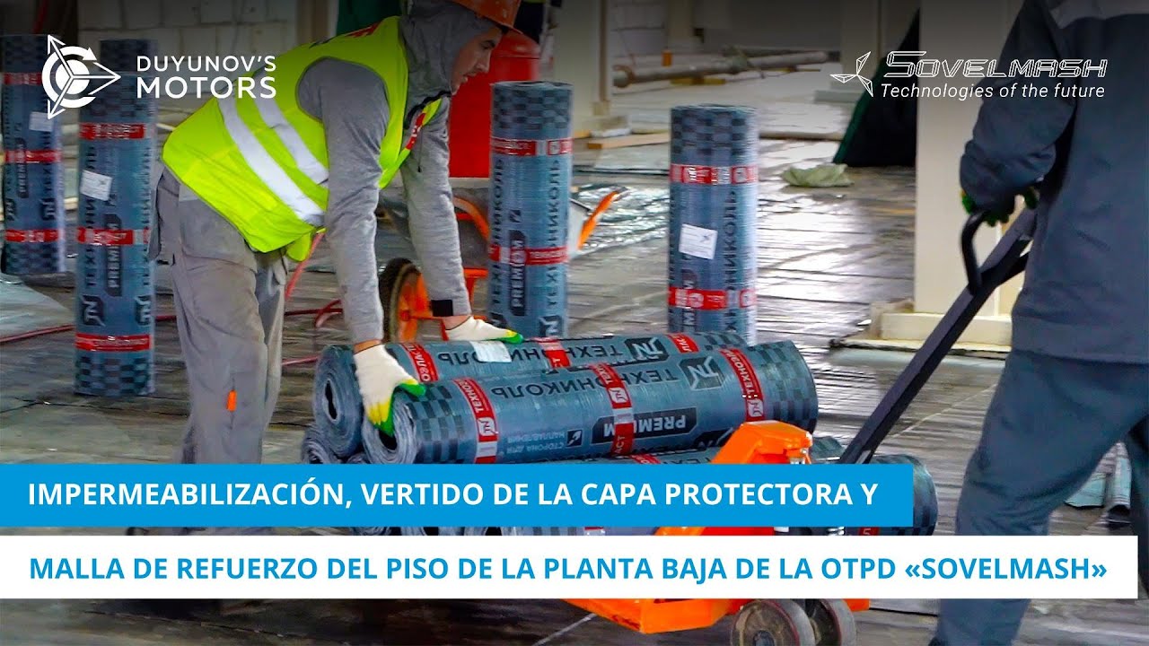 Impermeabilización, capa protectora y malla de refuerzo en la planta ...