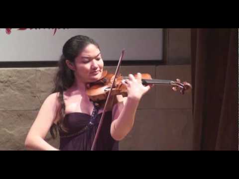 Jinjoo Cho en la semifinal del Concurso de Violín Buenos Aires 2010 / Violin Competition