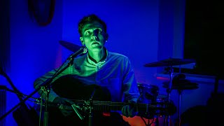 Albert Jung, Live acoustic at l'Orée 85, Strasbourg France.