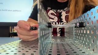 Building a simple gear train using Vex V5.