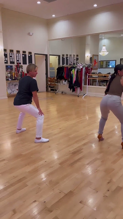 أوليج أستاخوف يتعلم كيفية التويرك #olegastakhov