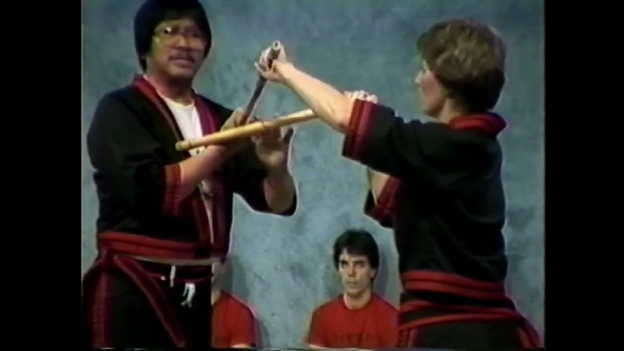 Modern Arnis Disarms - GM Remy Presas - YouTube