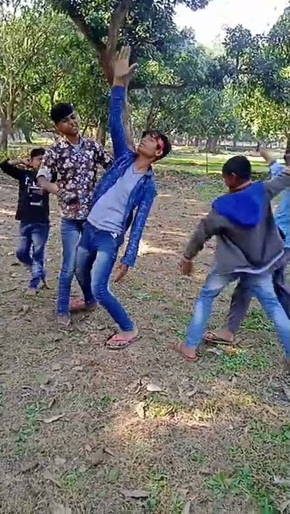 Peele Peele o more Raja