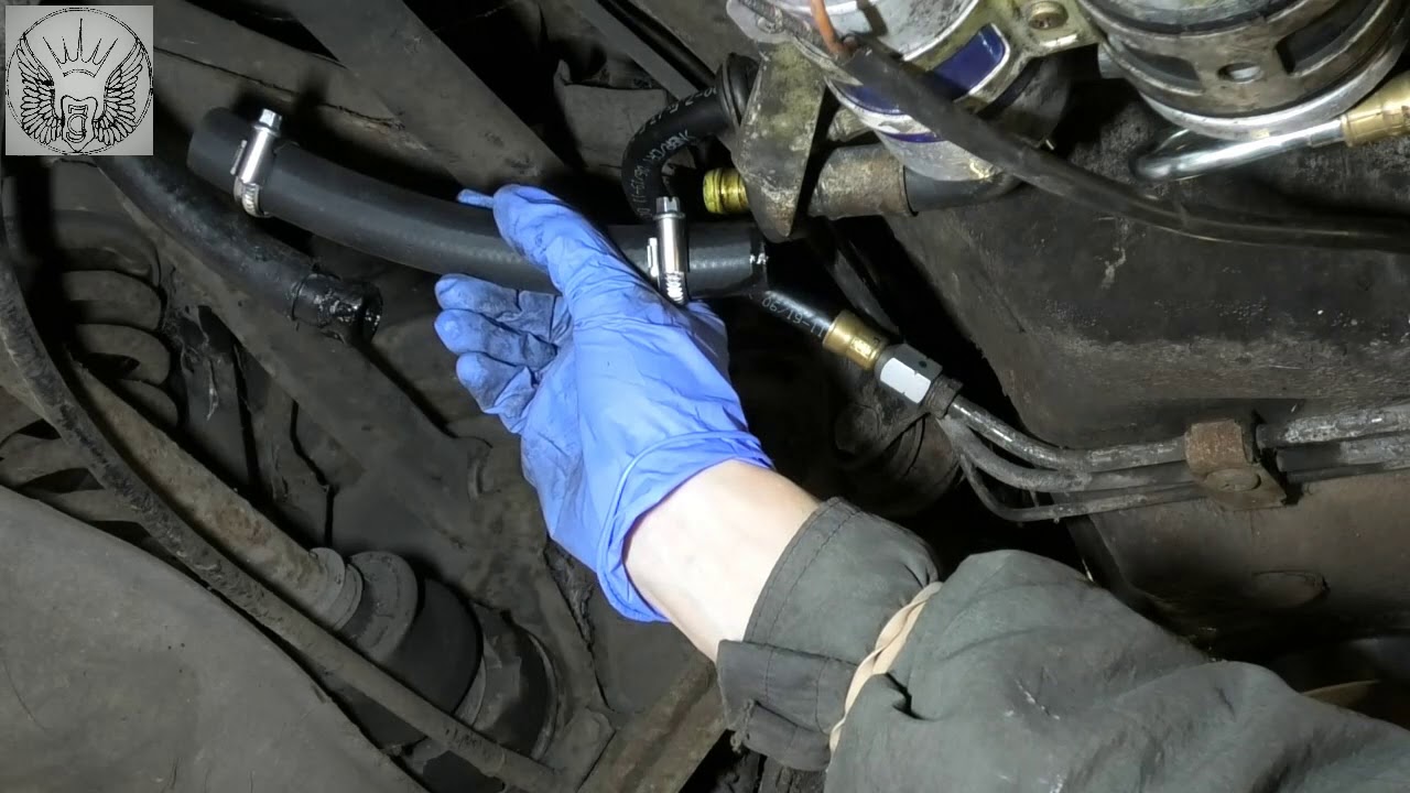 Mercedes 190e 32 year old fuel tank hose repair YouTube