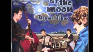 Bennie Jolink Howling At The Moon