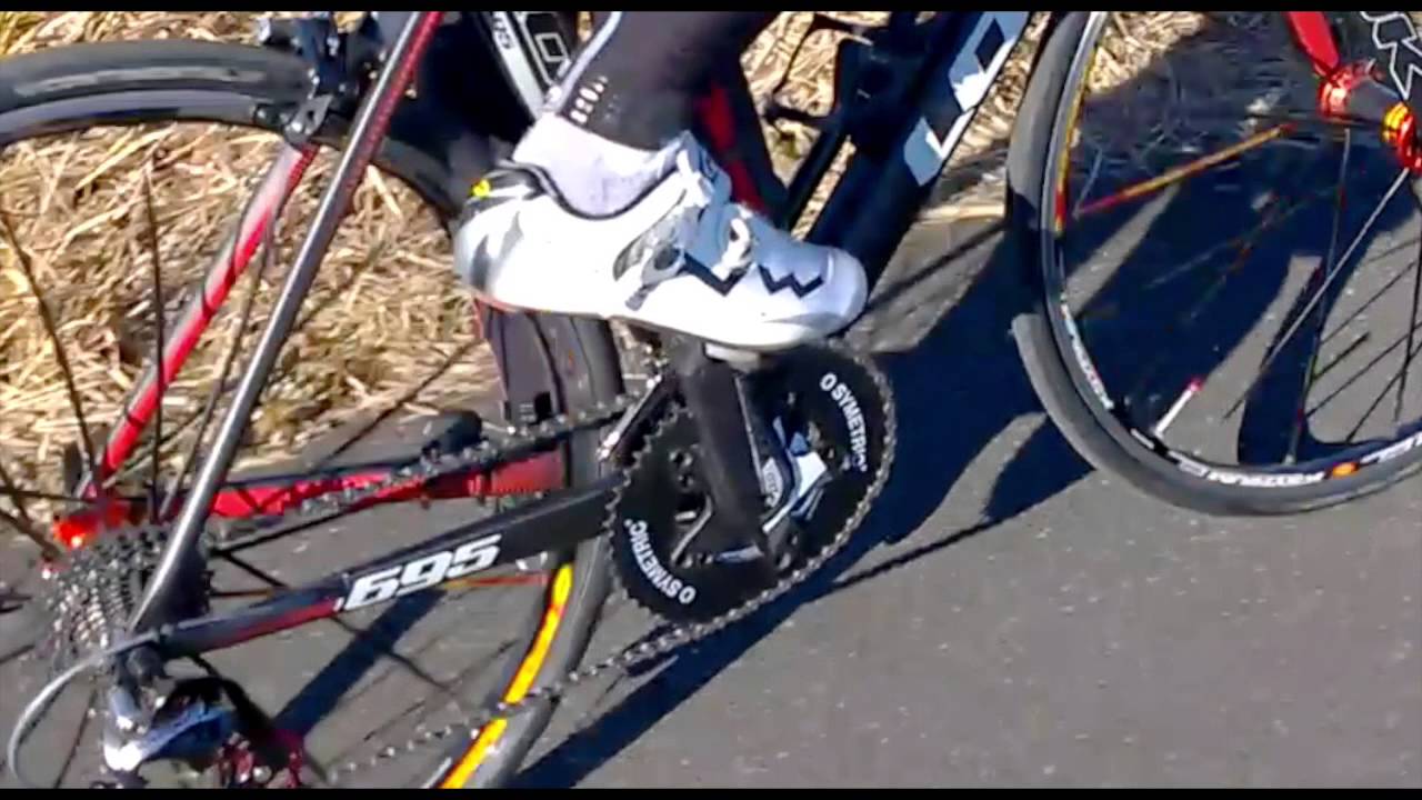 O.SYMETRIC チェーンリングキット135PCD カンパ karatebih.ba