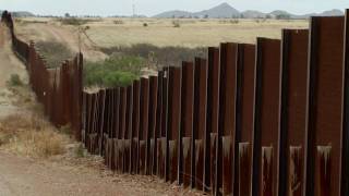 Famous HBO Documentary Films: The Fence Trailer (HBO) Profile