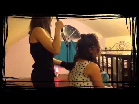 How to curl your hair with the wand - YouTube