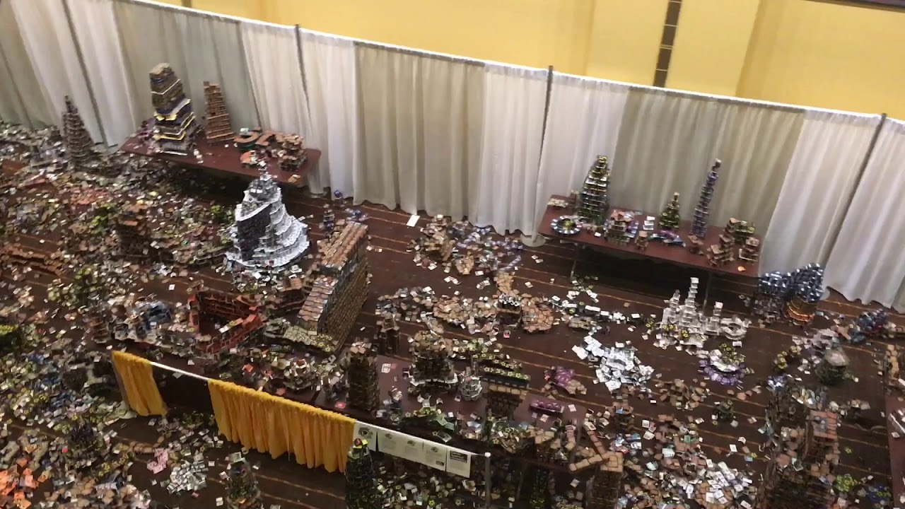 GenCon 2017 - Card Towers