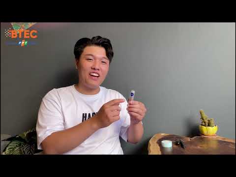 Video [Góc phỏng vấn] 8/3 tại BTEC FPT - YouTube