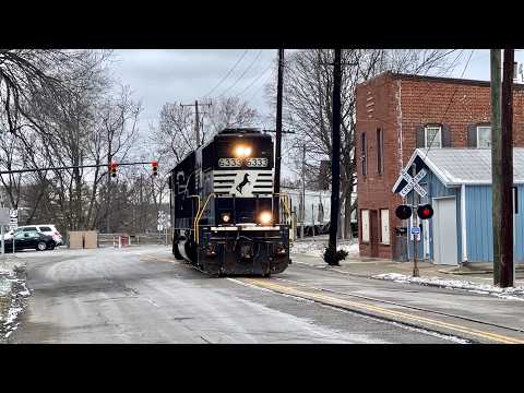 Longest Street Running Train Ever On Norfolk Southern Spur, Abandoned Railroad Spurs,Truck Runs Gate