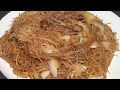 Fried beehoon with braised pork belly 扣肉米粉