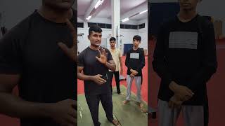 Robbery defence Techniques#martialarts#motivation#selfdifence#fight#gym#boxing#karate#reels#tamil