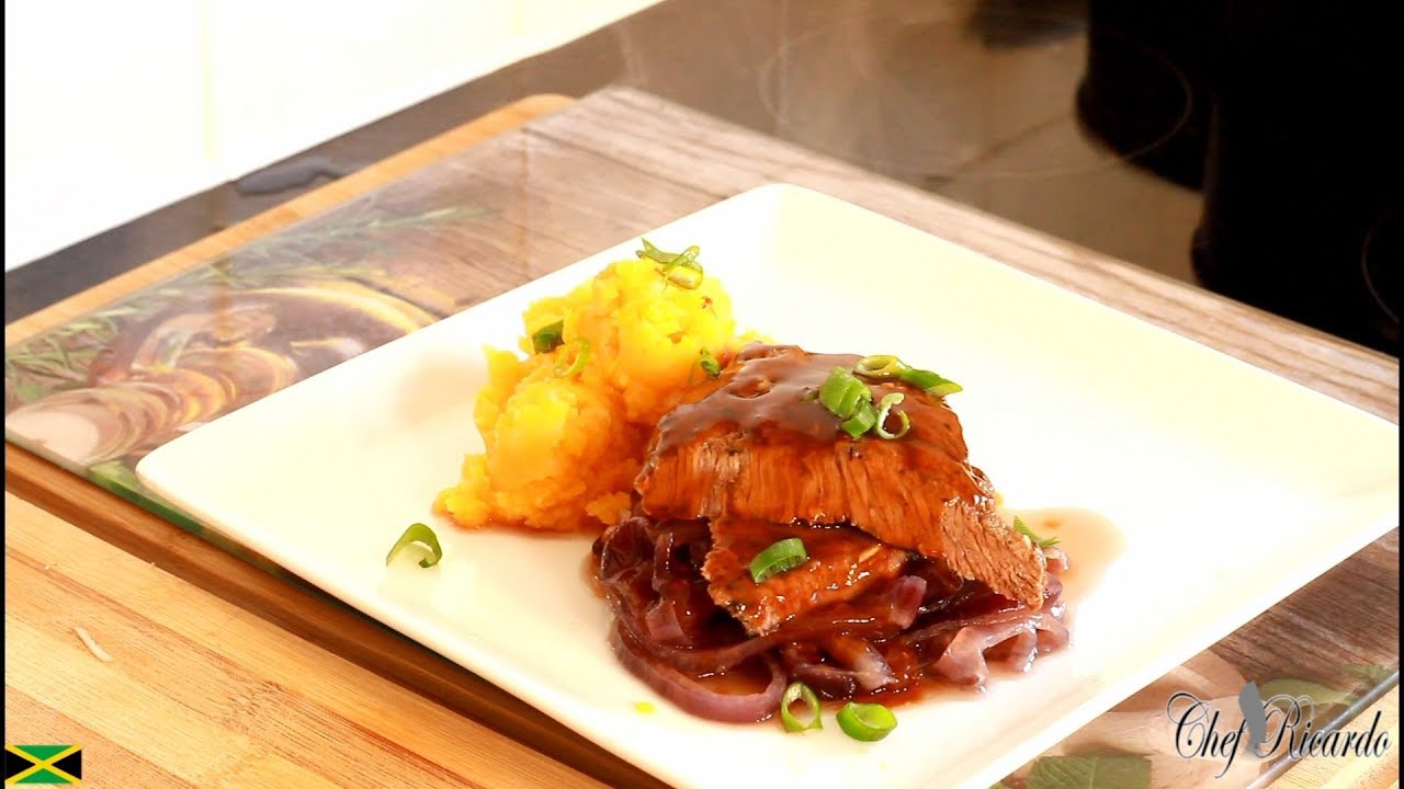 Jack Steak With Red Onion And Mash Potato For Mother’S Day Dinner