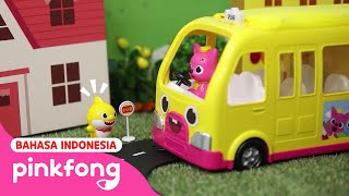 Bis Kuning yang Penakut | Kumpulan cerita mobil anak | Baby Shark Pinkfong Indonesia