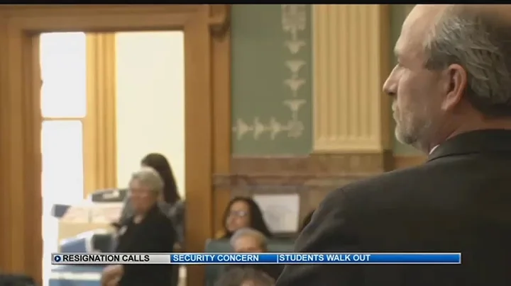 Amid sexual harassment allegations, house calls for Lebsock expulsion