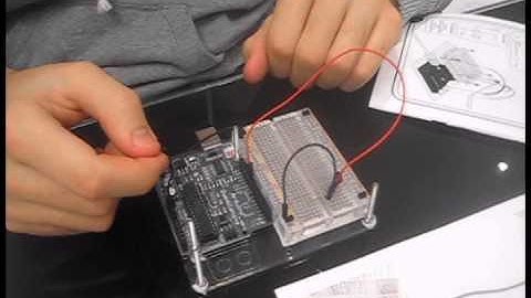 Responsive Architecture - Temperature Seonsor - Arduino and Firefly testing