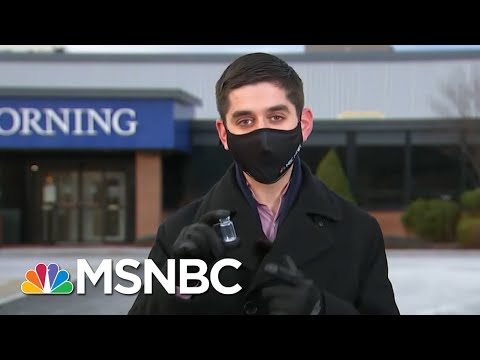 Inside The Race To Make Vials For The Coronavirus Vaccine In Upstate New York | MSNBC