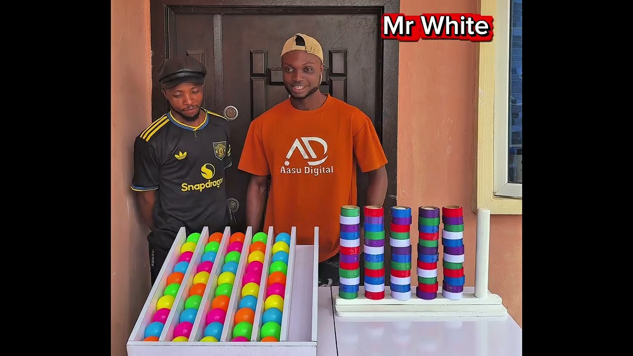 Double puzzle game challenge. They have 5 minutes to complete the puzzle 