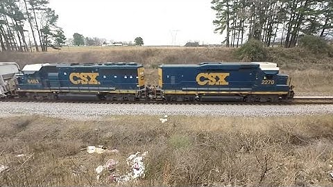 ex - L&N GP30 / GP40-2 CSX Slug/Slug-Mother Set on Local M781 - CSX 2270, 6463