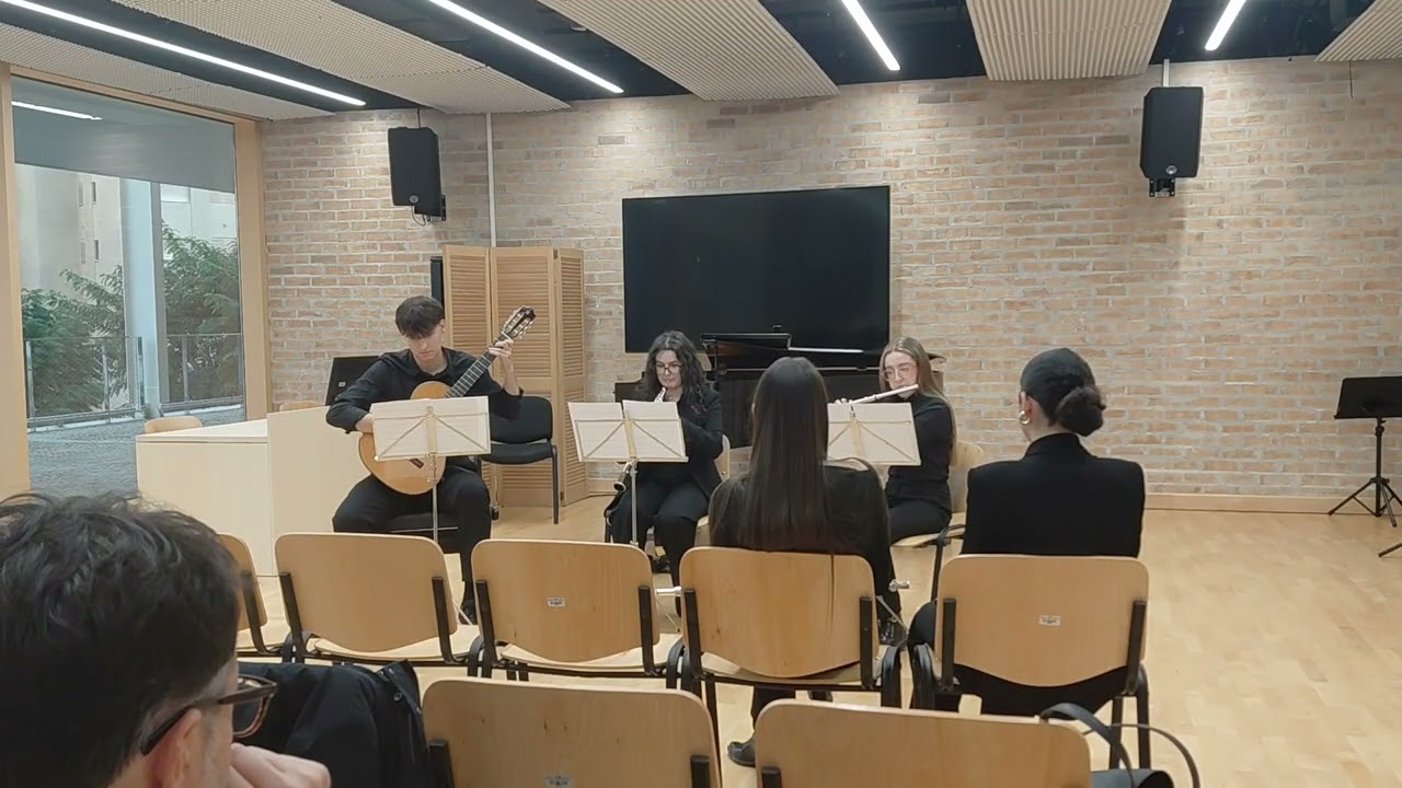 Trio 2 flautas y Guitarra