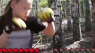 Girl Taking Minecraft Too Seriously