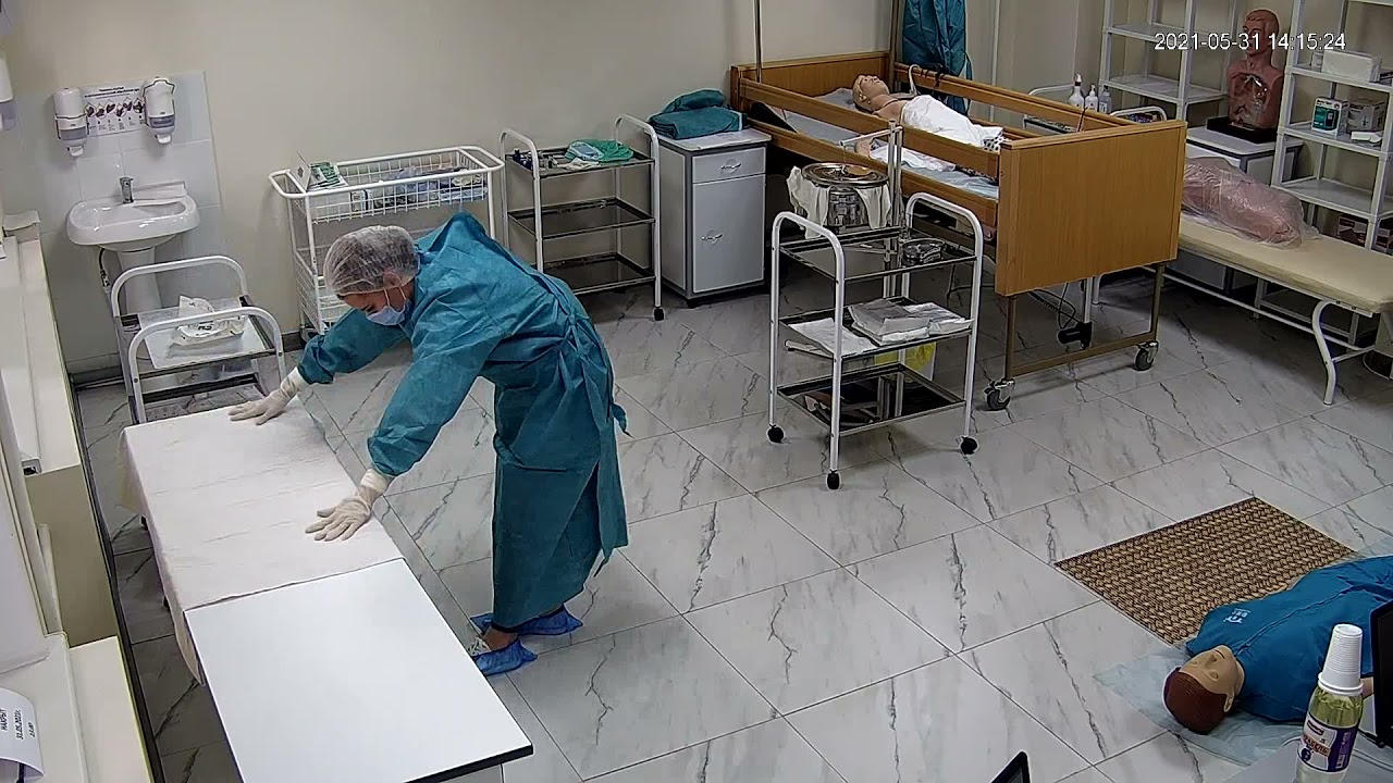 Одевание стерильного халата