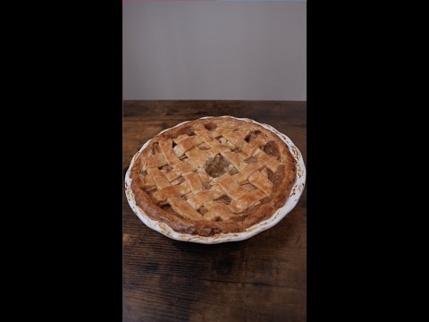 The Warm American Apple Pie