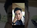Pria tampan,sedikit anggun dan mempesona