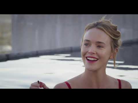 Loves Me Loves Me Not (Feature Film) 2020