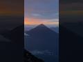 ¿Qué se ve desde la cima del Acatenango? 🇬🇹🌋