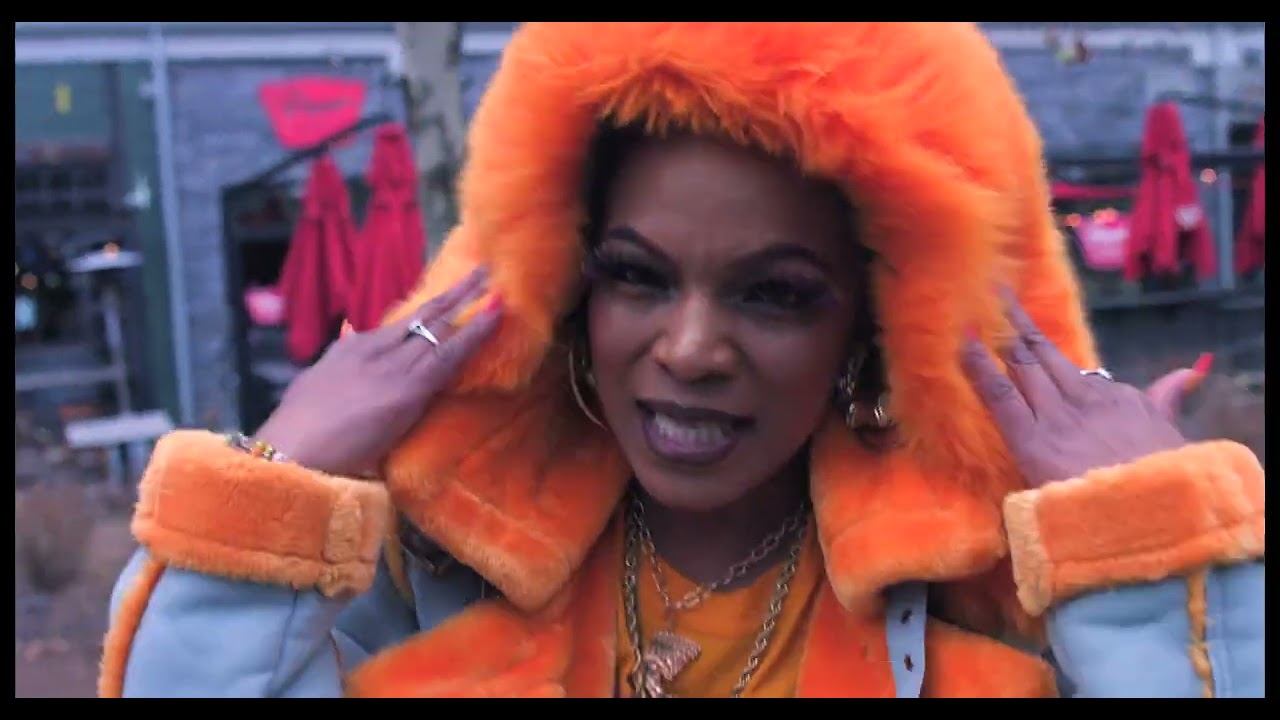 EXPANSION : SHARAYA J