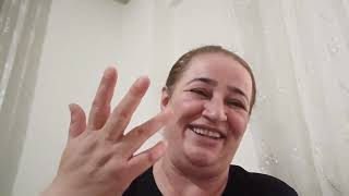 Aman Bu Kadin Evde Durmuyor