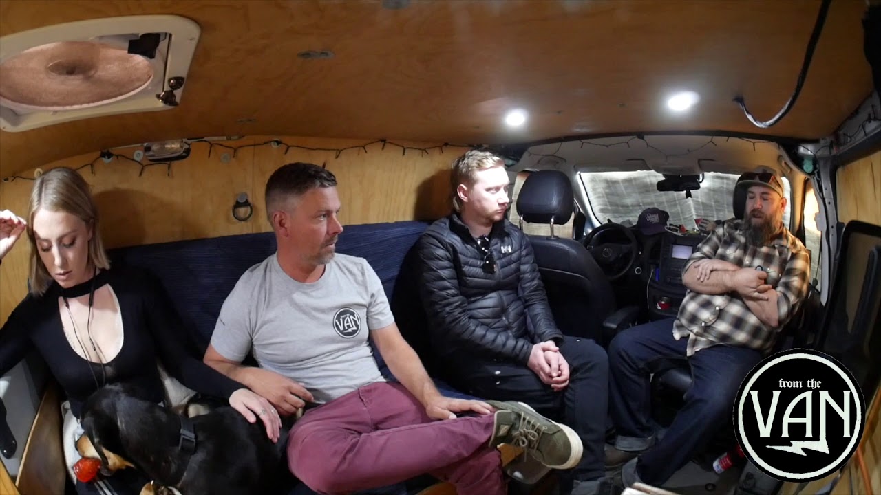 nomadik customs vans