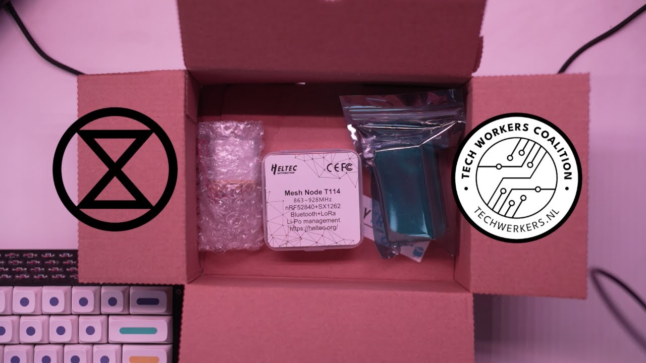 Live: Let's build a MeshCore companion and use LoRa