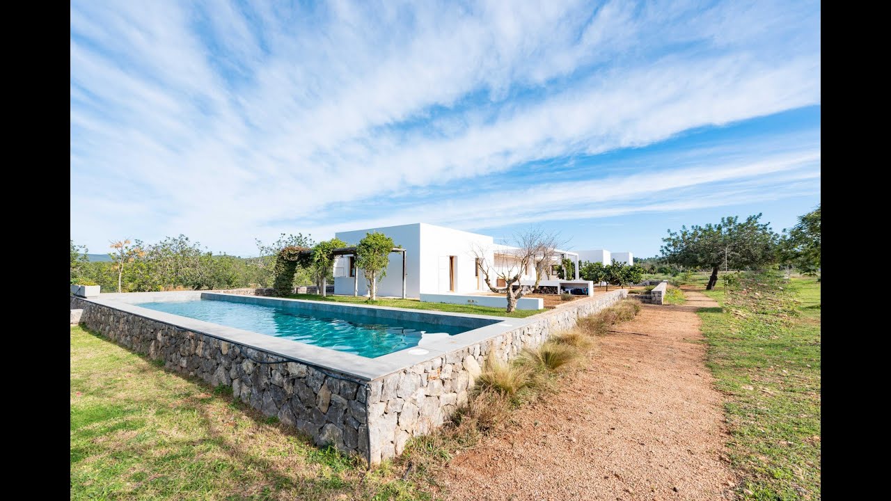 SOLD! Unique selfsufficient villa with four bedrooms, studio and pool