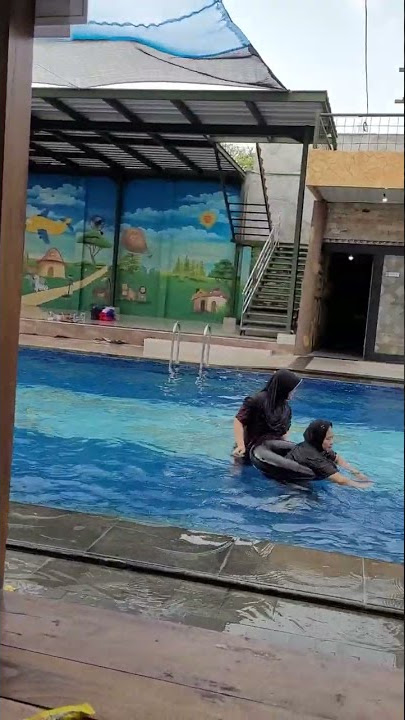 Kolam Renang Sri Kedaton(2)