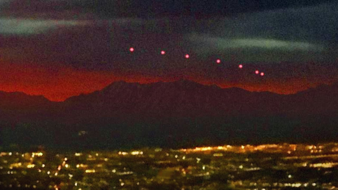 10 Mysterious UFO Sightings That Still Witnesses