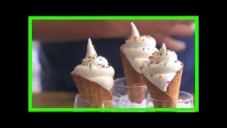 Use dry ice to make soft serve without an ice cream machine