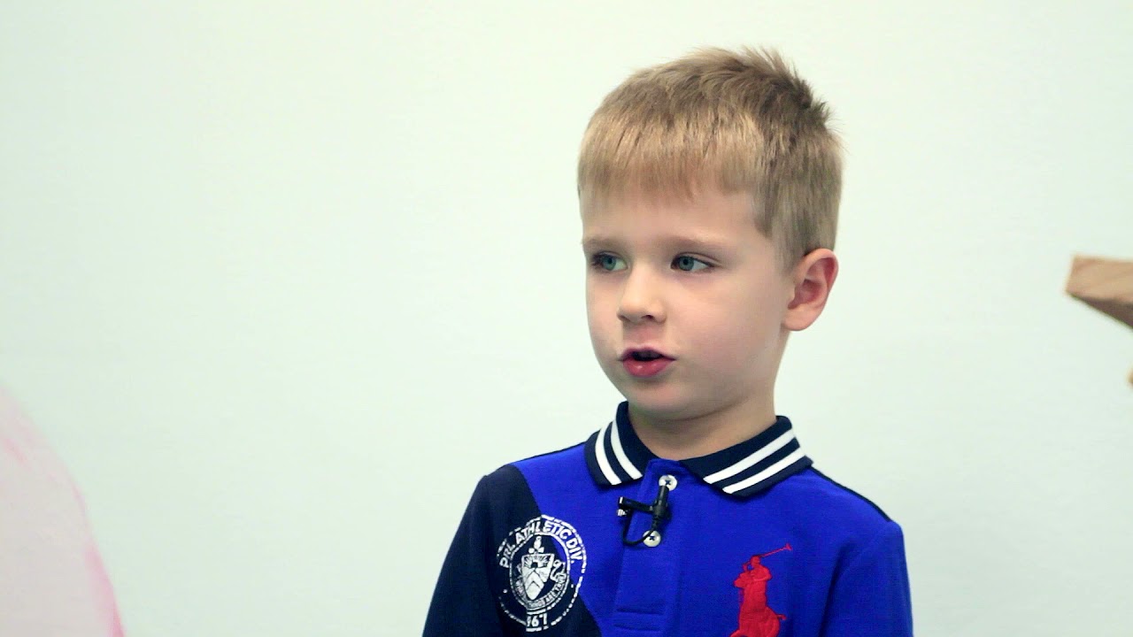 Думчев Даниил читает стихотворение "Неуклюжий медвежонок" - YouTube