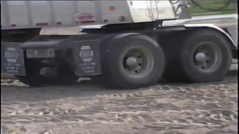 Cornhusker 800 Aggregate Hopper Demo Video (1994)