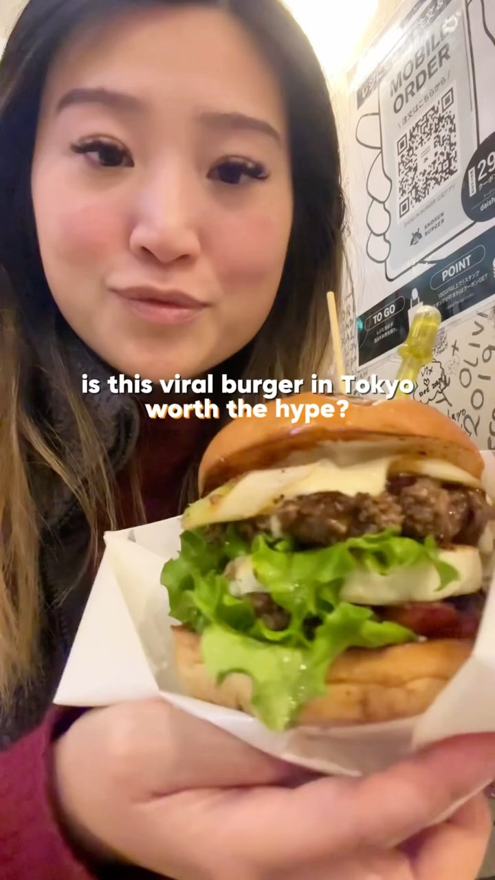 Is this viral burger in tokyo worth the hype? #foodie #foodlover