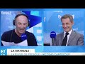 Sarkozy : "J'aime bien faire des parties de jujoku... c'est moi qui court plus vite" (Canteloup)