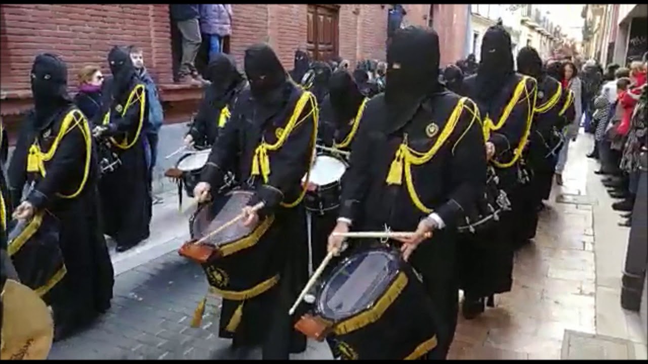 Rufando en Caja China - A.M. Angustias y Soledad (León)