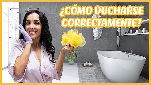 ¿Cómo debe bañarse una mujer?